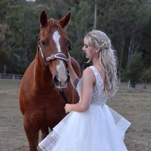 Meet your Posher, Grace